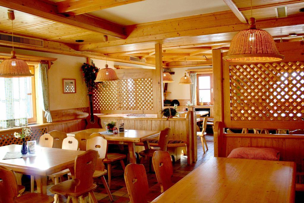 Skihuette Zams Exterior foto